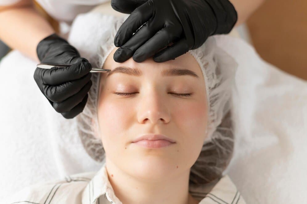 Top Eyebrow Threading Services Near You